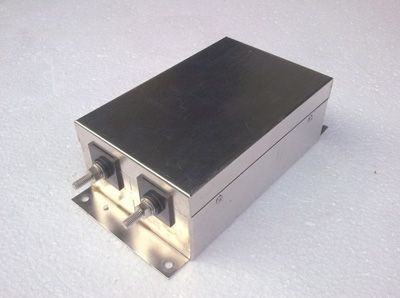 鉭電容器和固態(tài)電容哪一個好？